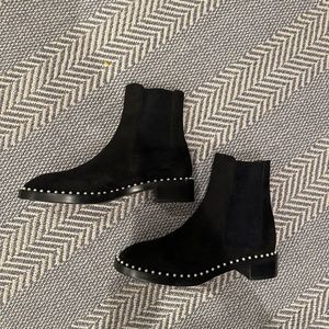 Stuart Weitzman size 10 women’s low boot